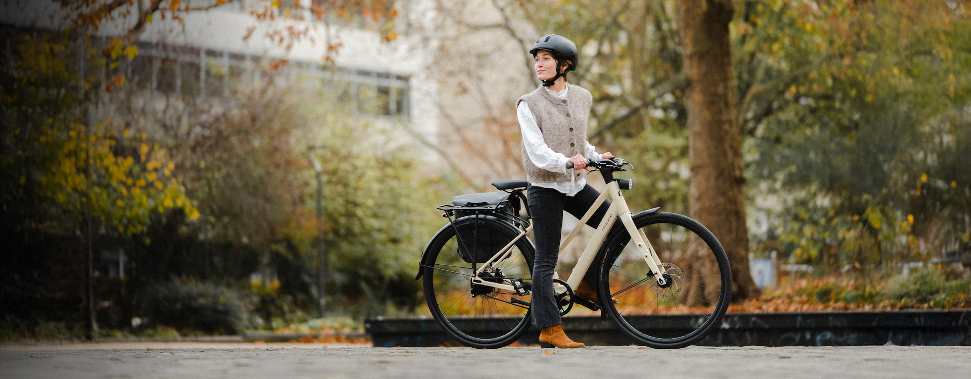 Origine Montmartre Air Review: A 15.6 kg Urban E-Bike With Bluffing Battery Life